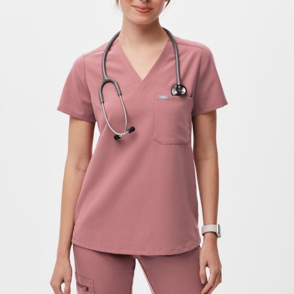 Figs Catarina One-Pocket Scrub Top in Mauve